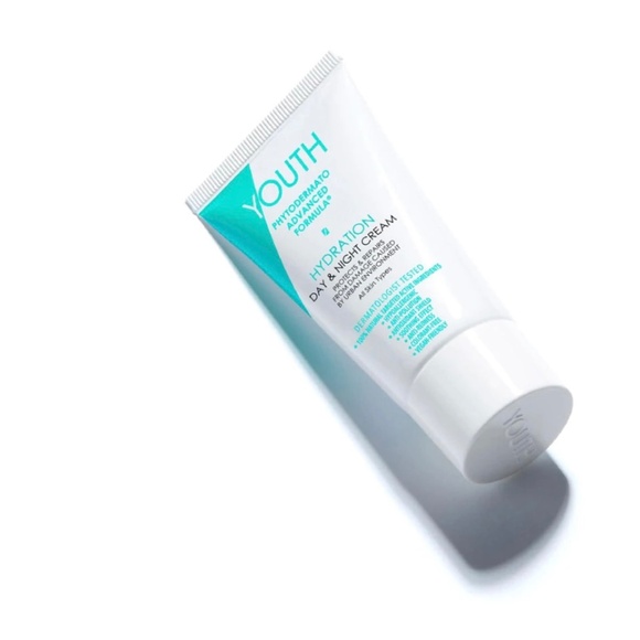 Youth Hydration DAY & NIGHT CREAM 1.7OZ - Picture 2 of 4